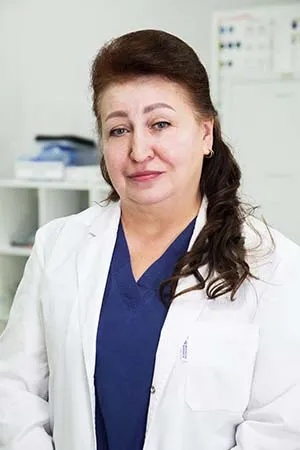 Макурина Елена Ивановна, Ветеринарный врач-терапевт, хирург, эндокринолог